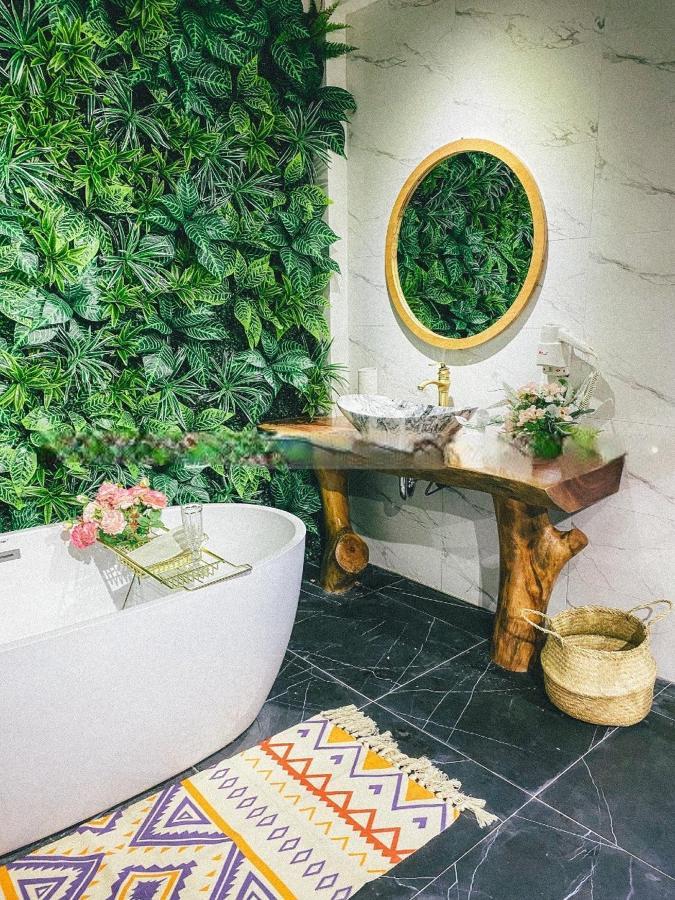 Homestay#bathtub#luxury#xadan#dongda#beautiful
